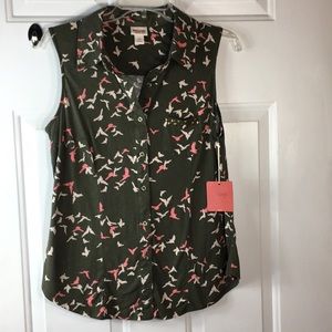 NWT Mossimo buttondown sleeveless olive shirt